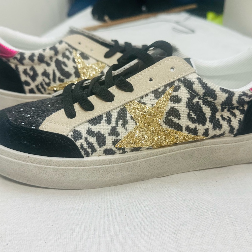 Leopard Print women Shoes with Gold Star